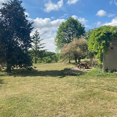 Calme Et Tranquillite A La Campagne Charnay (Rhone) Exterior foto